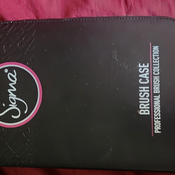 Sigma makeup brush case - Picture 1 of 2